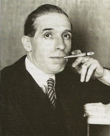 Carlo / Charles Ponzi smoking